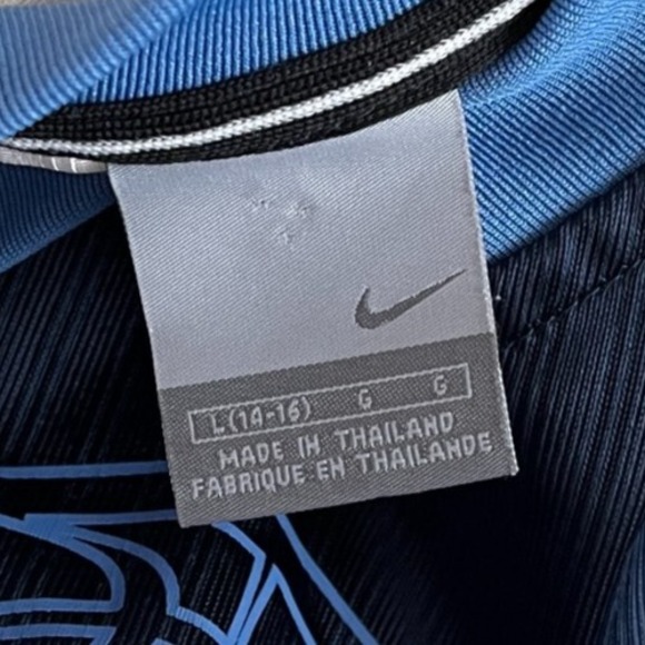 NIKE Hoops Vintage Silky Short Sleeve Basketball Warm Up Top Youth Boys Large - Picture 3 of 10